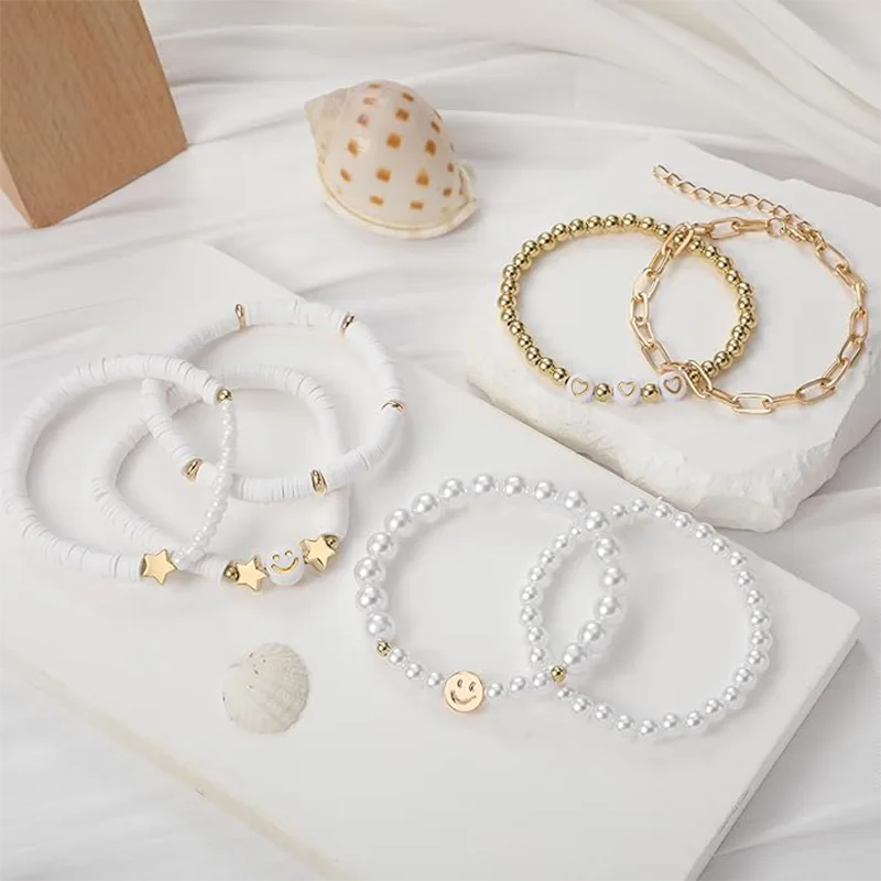 Come possono le ragazze adolescenti scegliere i braccialetti perfetti?